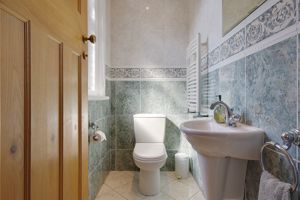 Separate WC- click for photo gallery